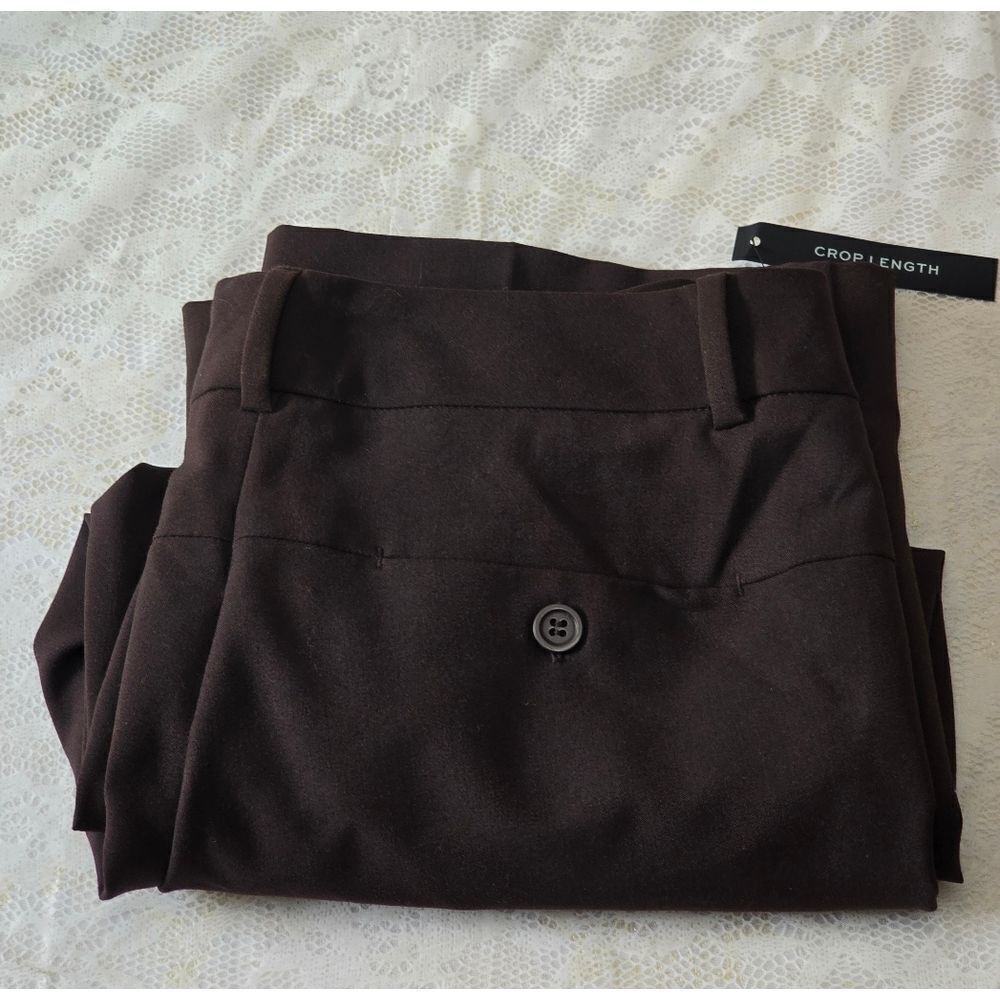 Brown Cropped Pants - Picture 3 of 5